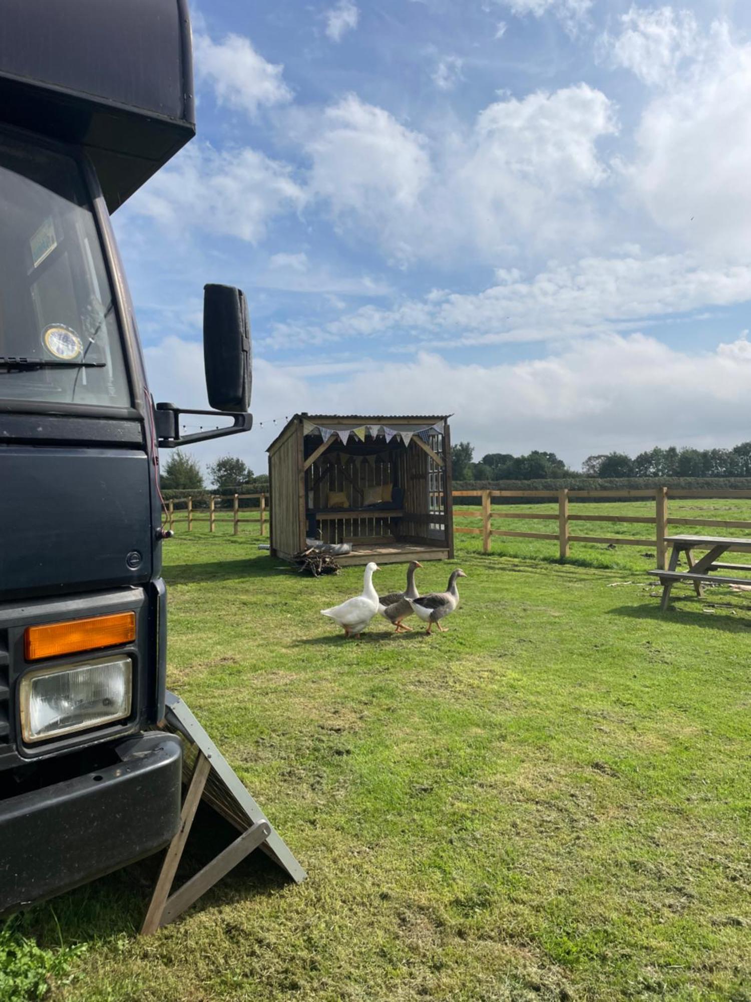 North Yorkshire Horse Box Hotell Exteriör bild